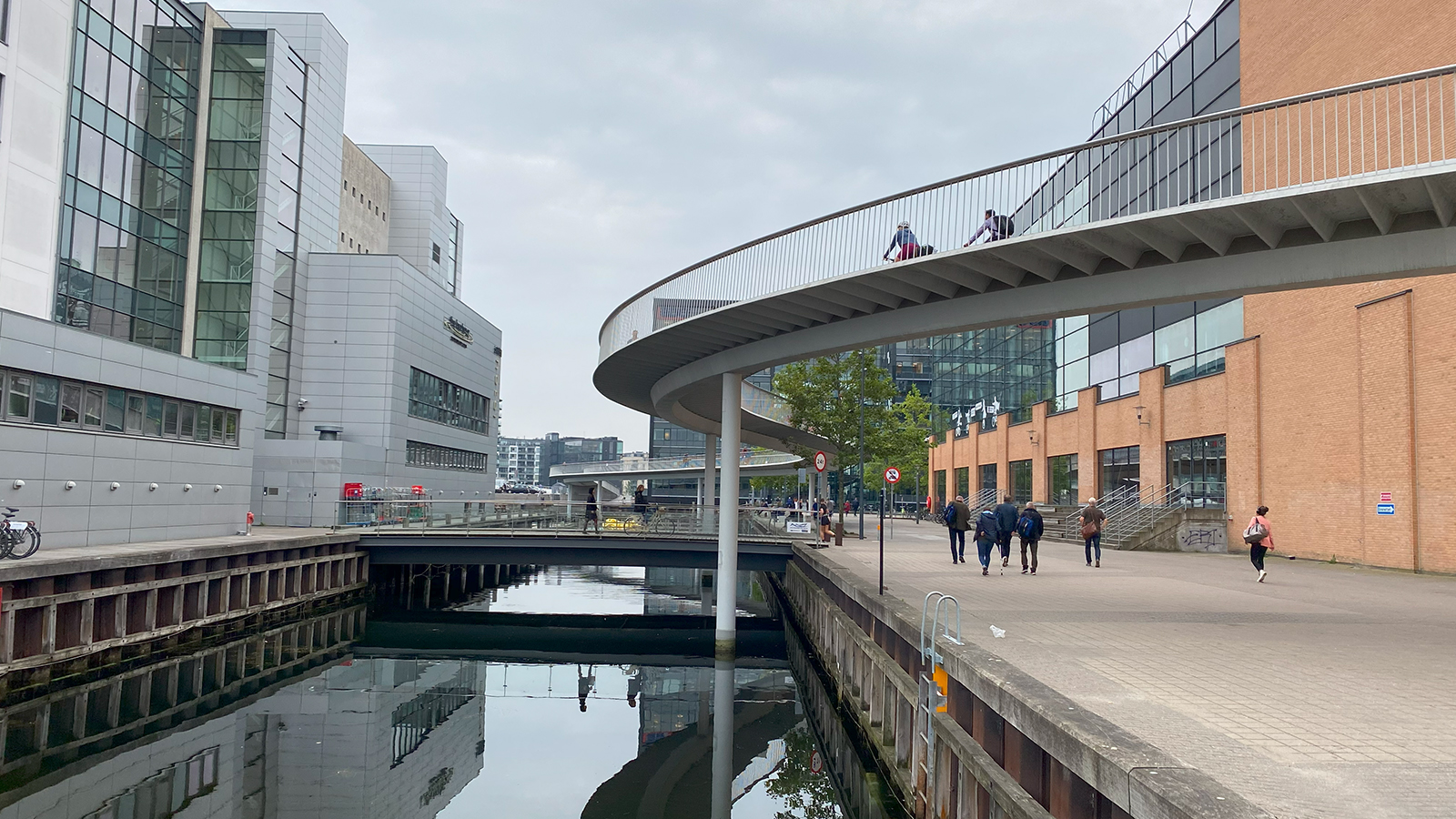 01-verkehrswende_0001s_0009_verkehrswende-10